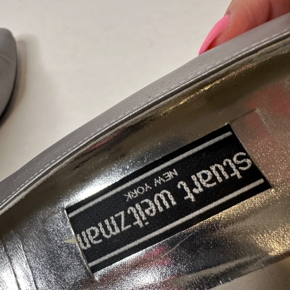 Stuart Weitzman silver vintage pump heels - Picture 8 of 15